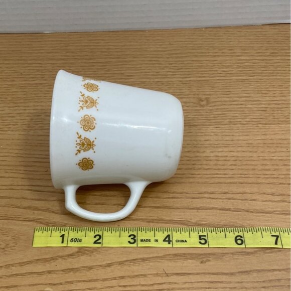 Vintage Corelle by Corning Coffee Mugs Cups Butterfly Gold Pattern Set of 4 USA - Picture 7 of 7